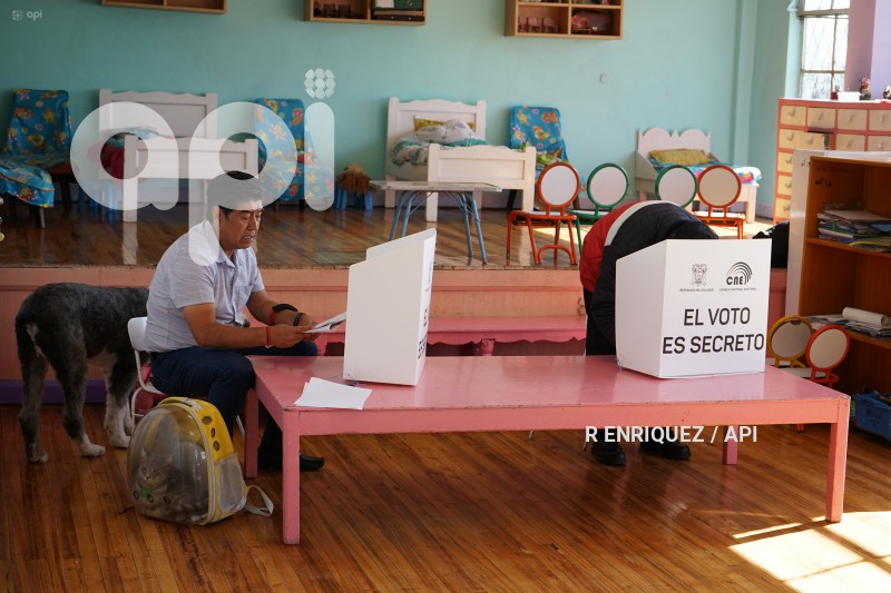 SUFRAGIO-2023-JORGE-YUNDA