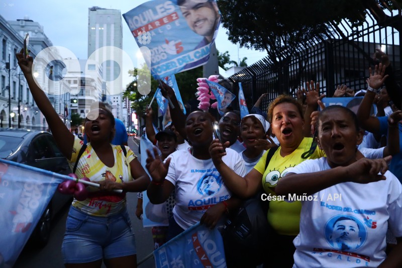 GYE-CARAVANA TRIUNFO