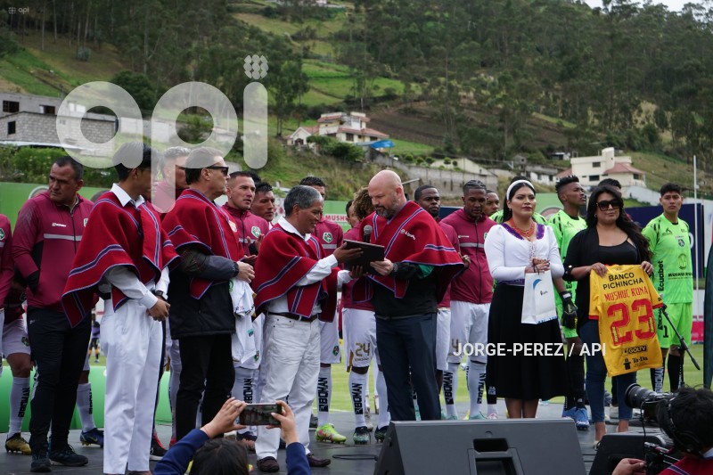 FBL-LIGAPRO-BET-593-MUSHUC-RUNA-BARCELONA-
