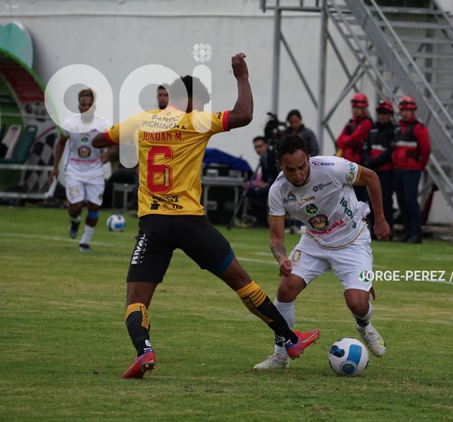 FBL-LIGAPRO-BET-593-MUSHUC-RUNA-BARCELONA-