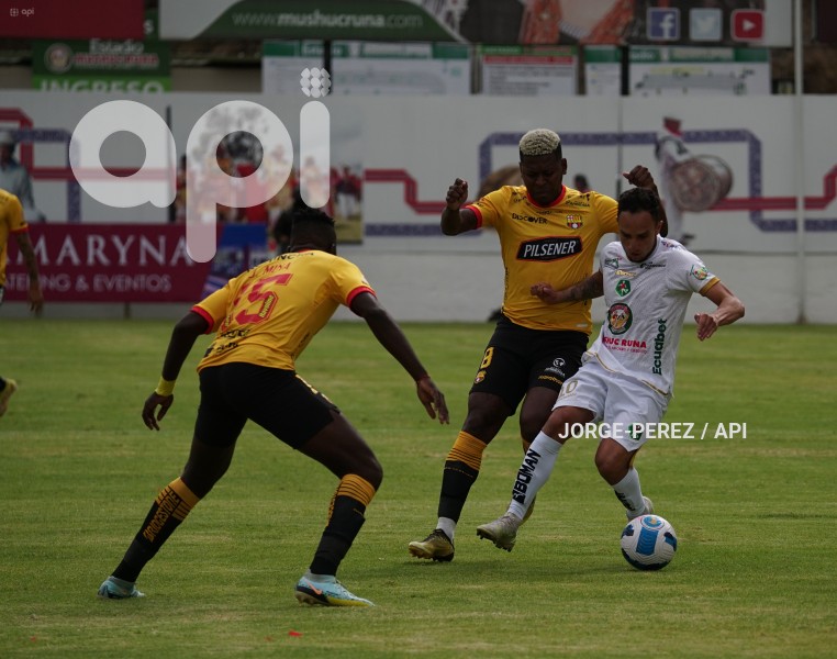 FBL-LIGAPRO-BET-593-MUSHUC-RUNA-BARCELONA-