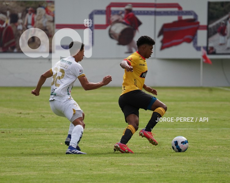 FBL-LIGAPRO-BET-593-MUSHUC-RUNA-BARCELONA-