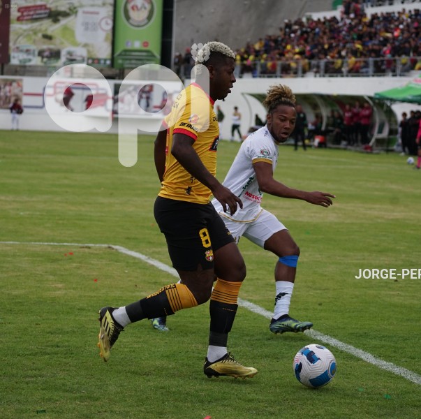 FBL-LIGAPRO-BET-593-MUSHUC-RUNA-BARCELONA-