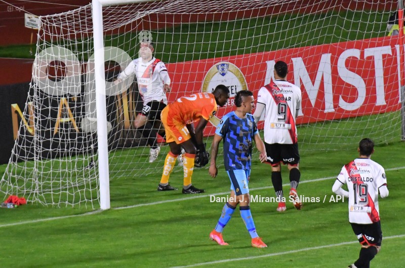 COPA LIBERTADORES NACIONAL POTOSÍ  VS NACIONAL ECUADOR