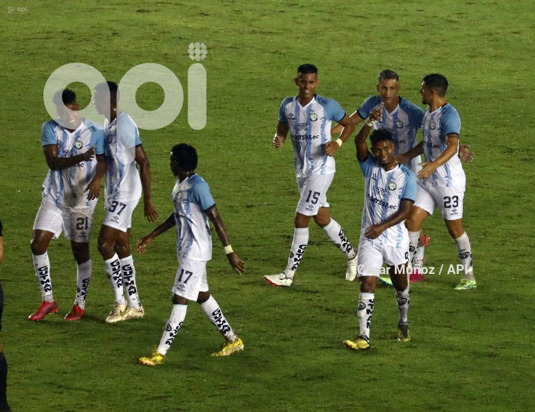 FBL-NOCHE DEL CITY