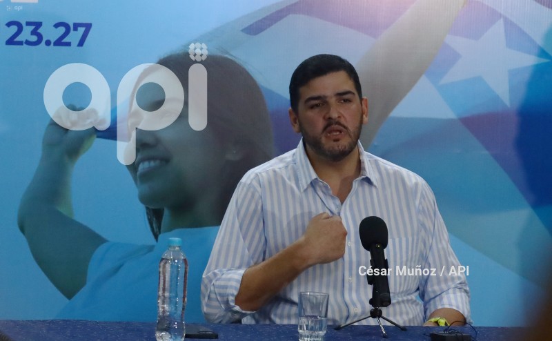 GYE-AQUILES ALVAREZ