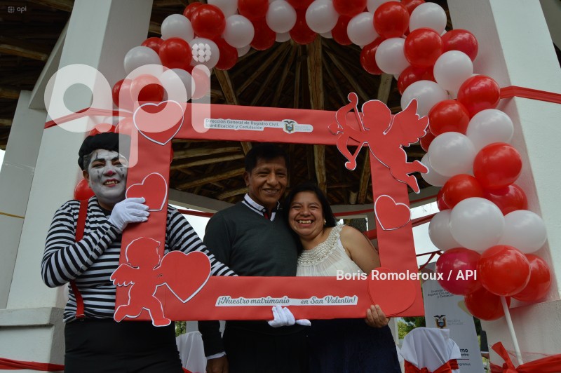 CUENCA-MATRIMONIOS EN SAN VALENTIN