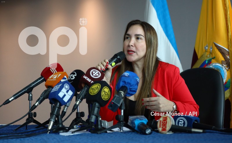 GYE-CASO JUNIOR ROLDAN