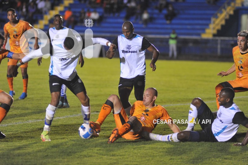 PRESENTACION-LIBERTAD-LOJA