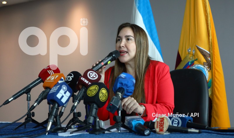 GYE-CASO JUNIOR ROLDAN