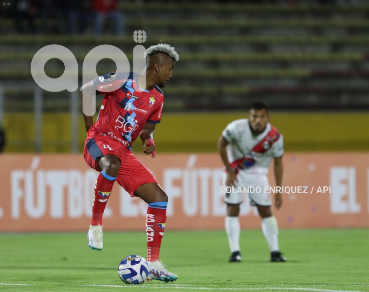 FBL-LIBERTADORES-NACIONAL-POTOSI