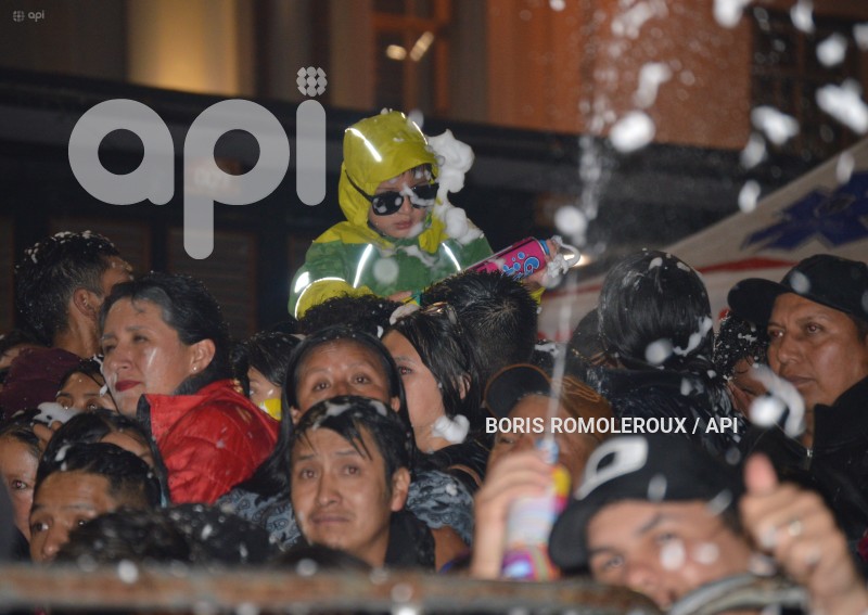 CUE-JUEVES COMPADRES Y COMADRES-CARNAVAL