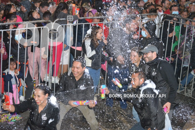 CUE-JUEVES COMPADRES Y COMADRES-CARNAVAL
