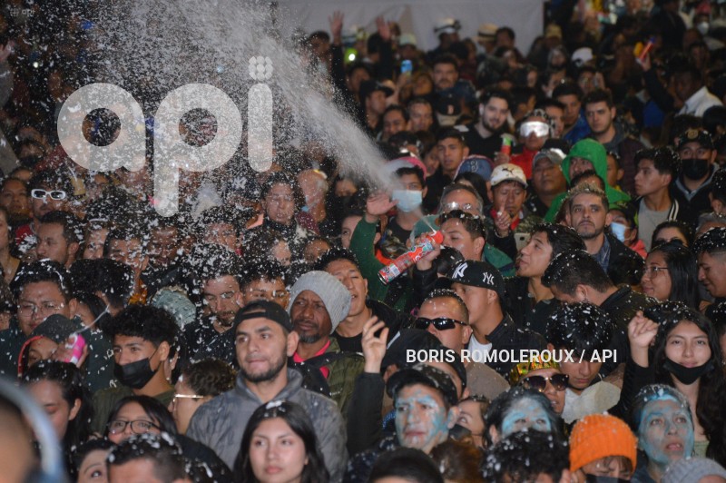 CUE-JUEVES COMPADRES Y COMADRES-CARNAVAL