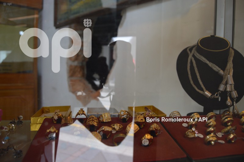 CUENCA-ROBO A JOYERIA