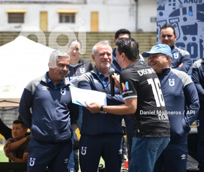 TARDE-CAMARATA-U-CATOLICA