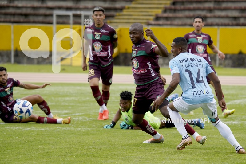 TARDE-CAMARATA-U-CATOLICA