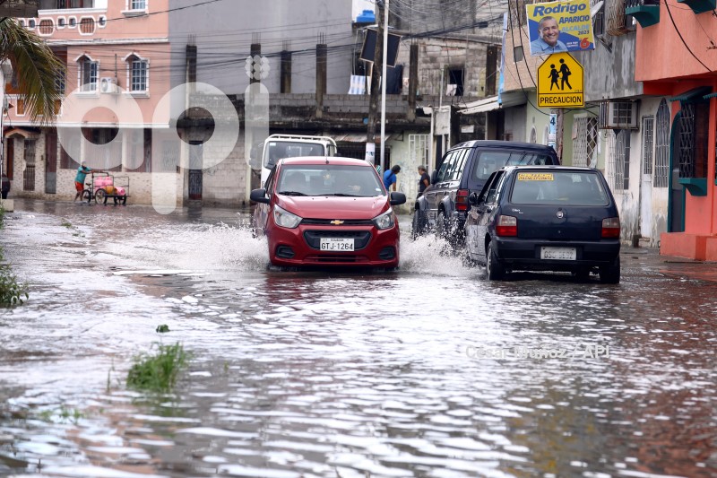 GYE-INUNDACIONES LLUVIA
