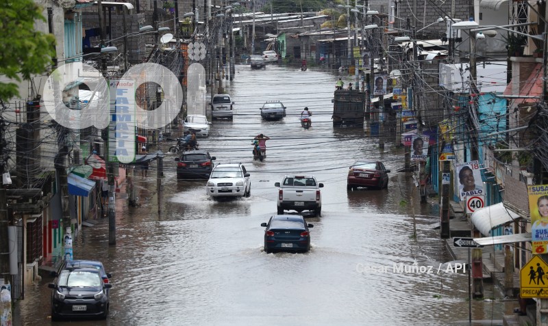 GYE-INUNDACIONES LLUVIA