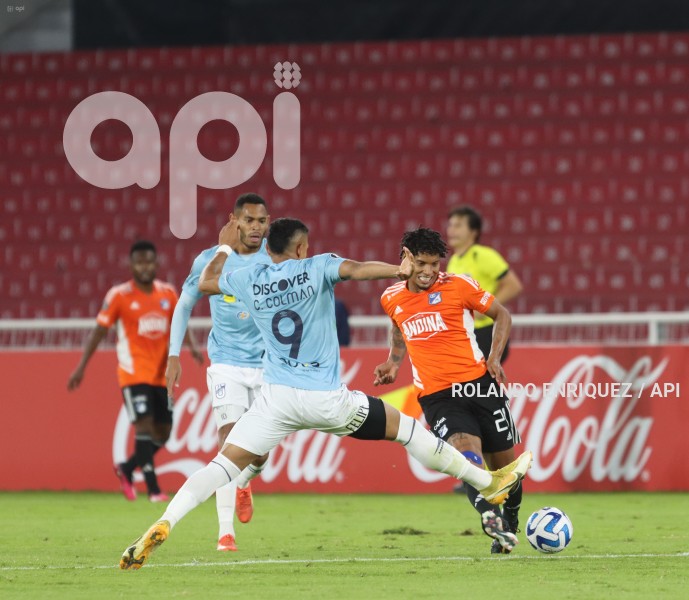 FLB-LIBERTADORES-CATOLICA-MILLONARIOS