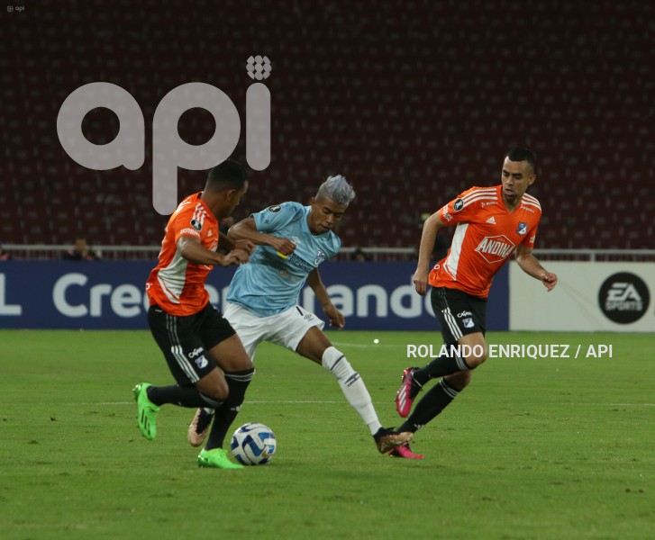 FLB-LIBERTADORES-CATOLICA-MILLONARIOS