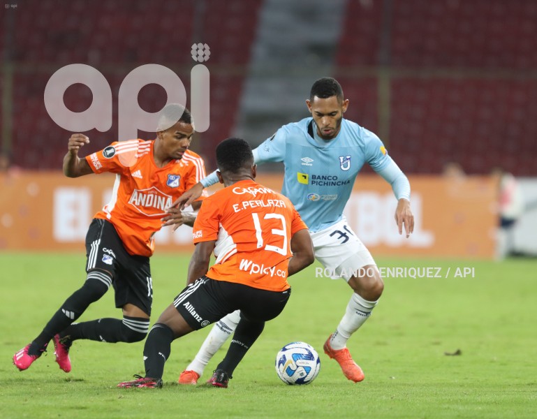 FLB-LIBERTADORES-CATOLICA-MILLONARIOS