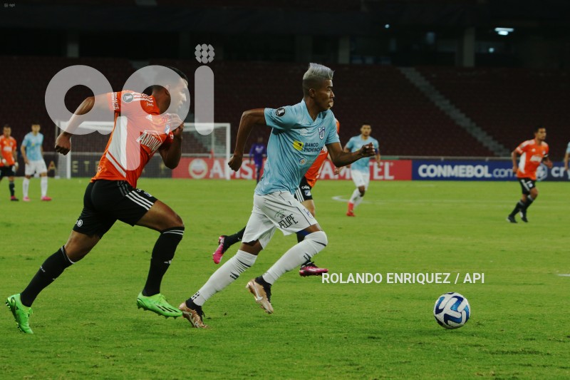 FLB-LIBERTADORES-CATOLICA-MILLONARIOS