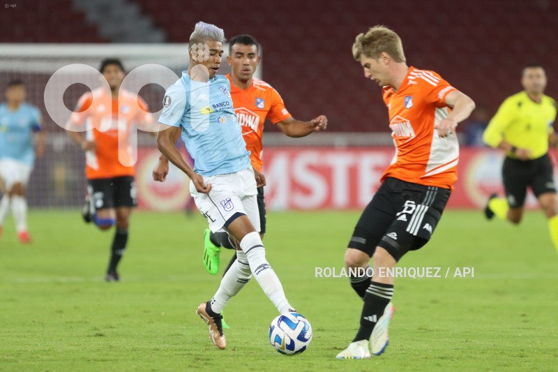 FLB-LIBERTADORES-CATOLICA-MILLONARIOS