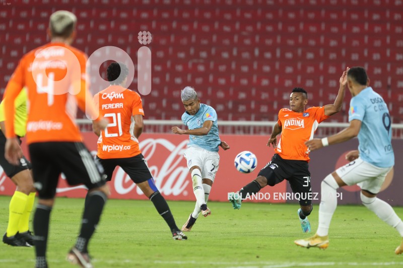 FLB-LIBERTADORES-CATOLICA-MILLONARIOS