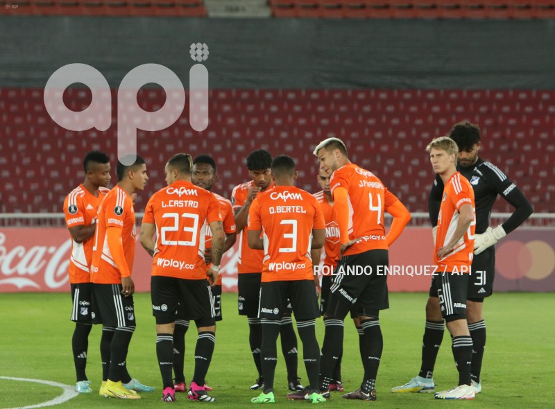 FLB-LIBERTADORES-CATOLICA-MILLONARIOS