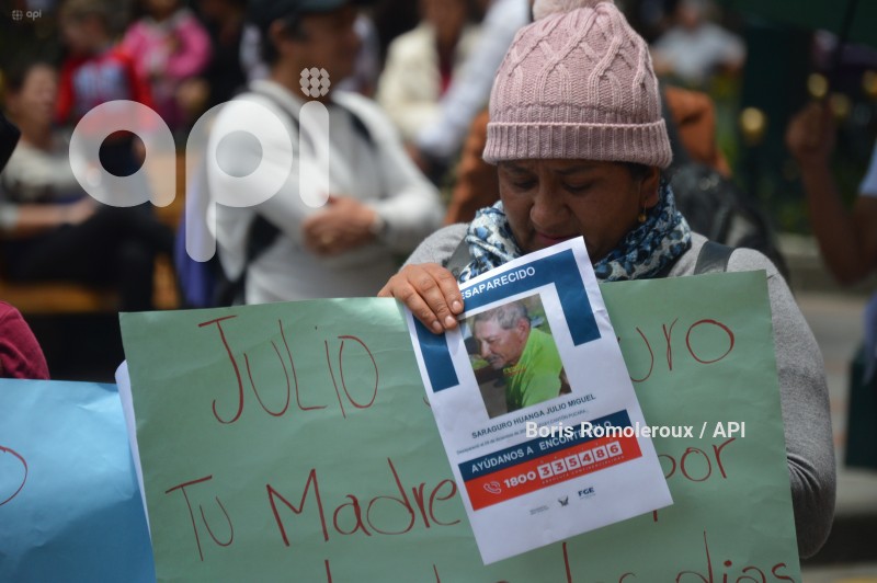 CUENCA-PLANTON-DESAPARECIDOS -PUCARA
