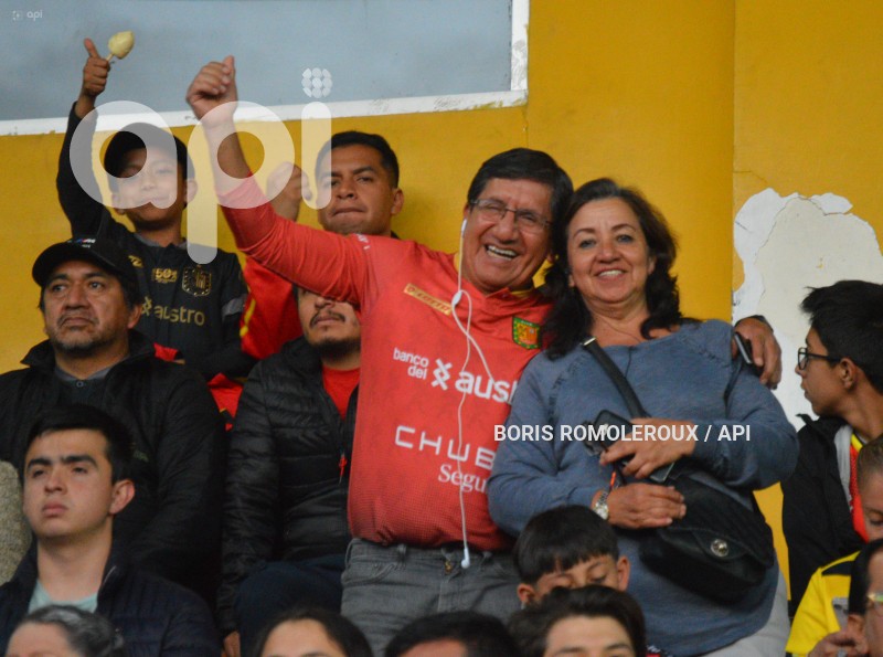 FBL-LIGAPRO-CUENCA-LIGA DE QUITO-HINCHAS
