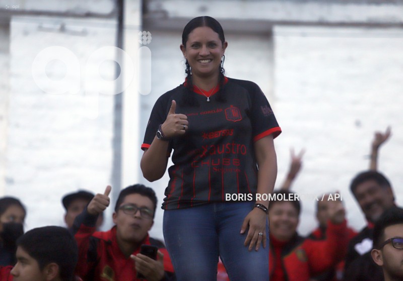 FBL-LIGAPRO-CUENCA-LIGA DE QUITO-HINCHAS