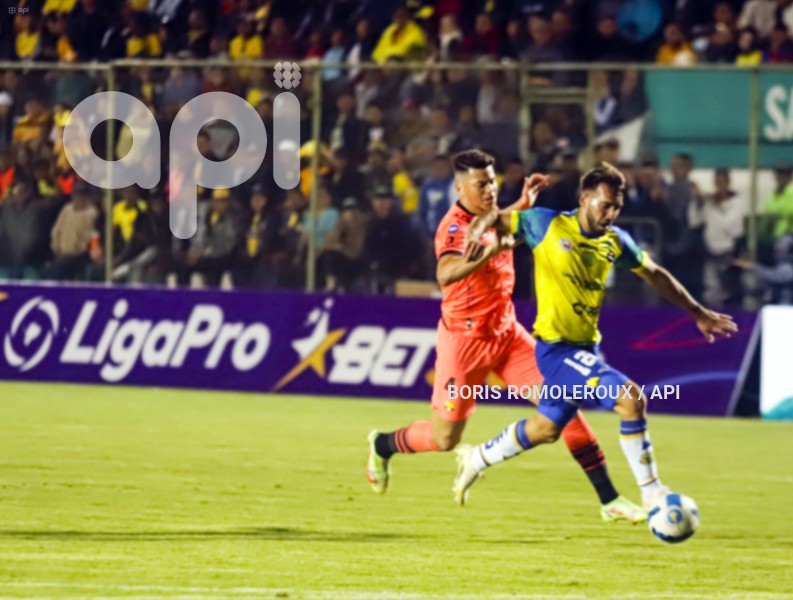 FBL-LIGAPRO-GUALACEO-BARCELONA