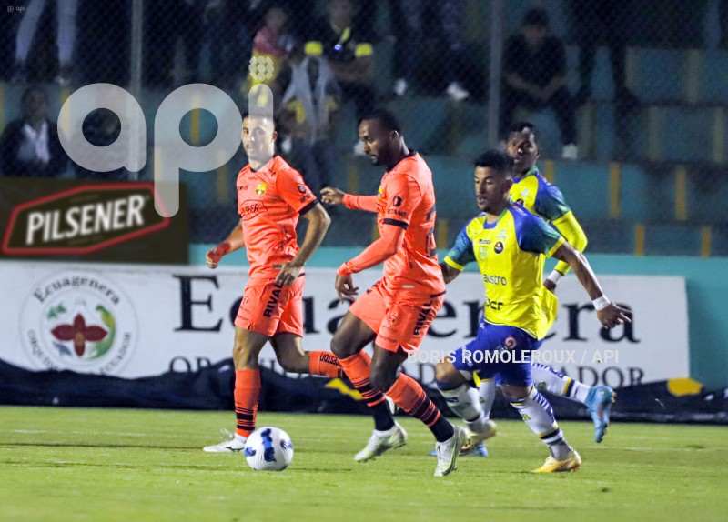 FBL-LIGAPRO-GUALACEO-BARCELONA