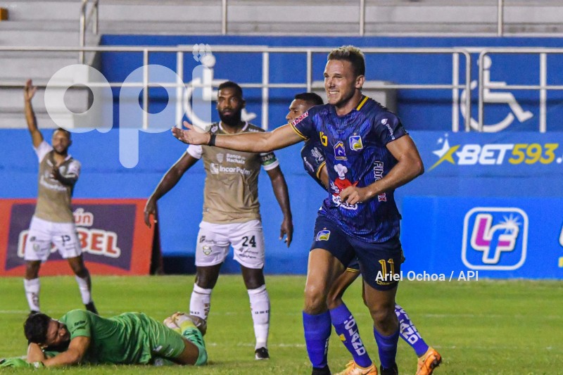 FBL-LIGAPRO-DELFIN-ORENSE