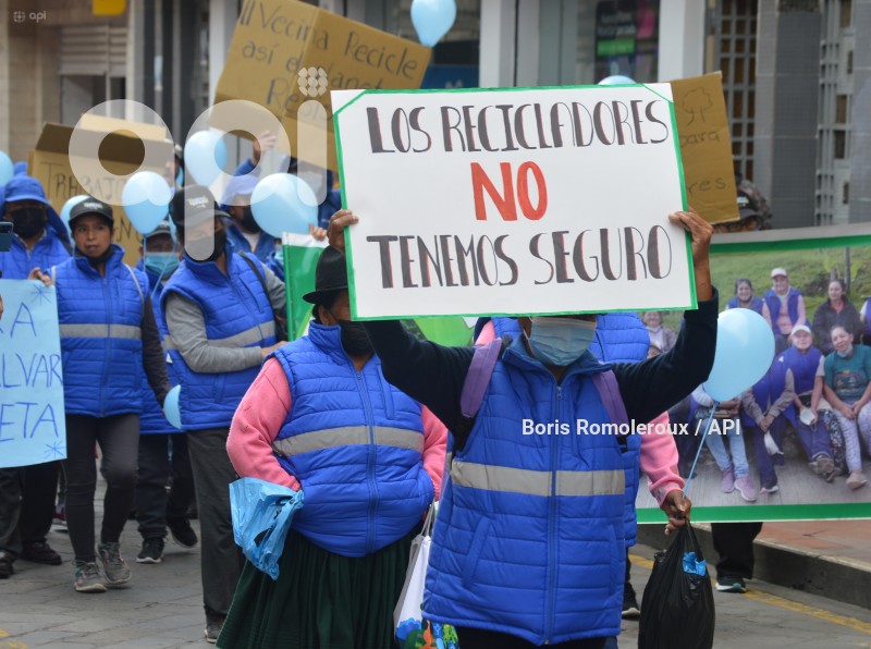 CUENCA-DIA INTERNACIONAL RECICLADOR