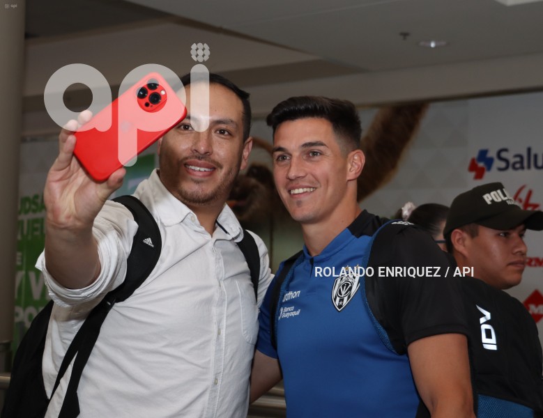 FBL-LLEGADA- IDV- CAMPEON- RECOPA