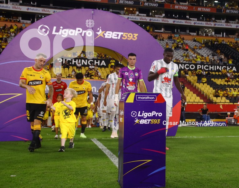 FBL-LIGAPRO-BARCELONA-DELFIN