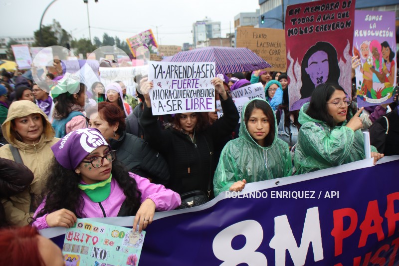 MARCHA-FEMINISTA