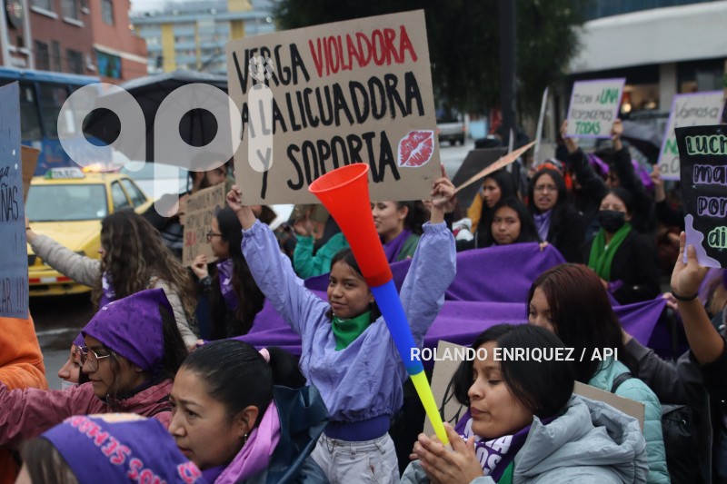 MARCHA-FEMINISTA