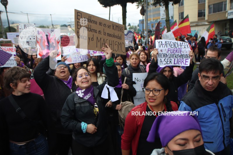 MARCHA-FEMINISTA