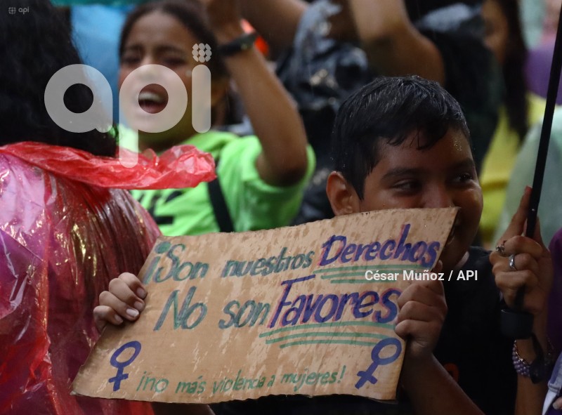 GYE-MARCHA FEMINISTA