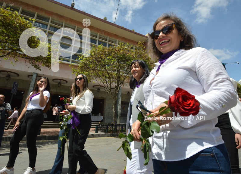 CUENCA-DIA DE LA MUJER
