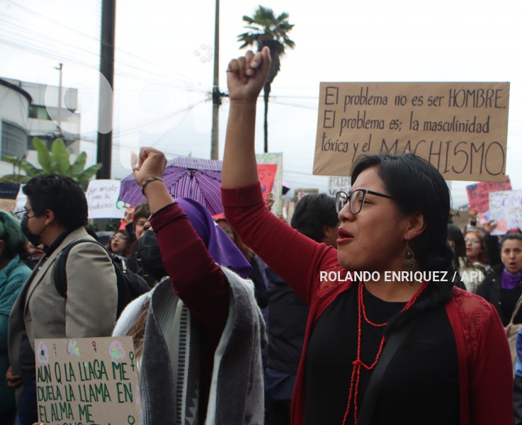 MARCHA-FEMINISTA