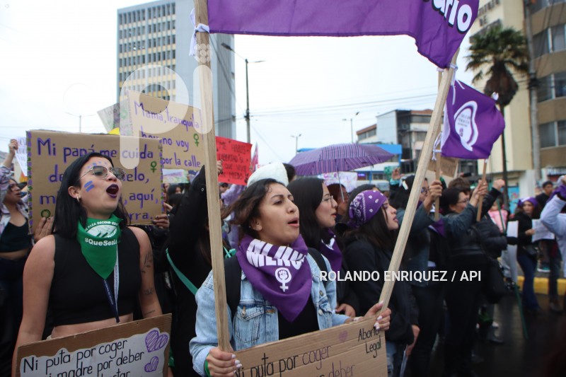 MARCHA-FEMINISTA