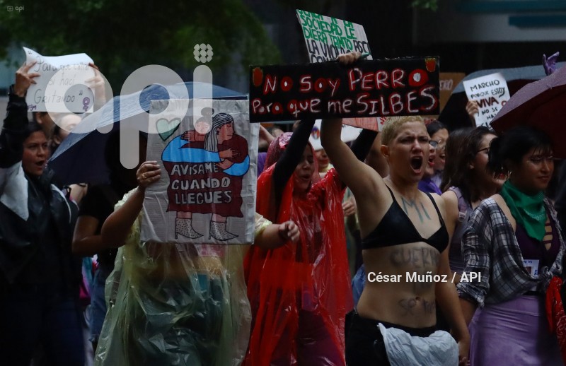 GYE-MARCHA FEMINISTA