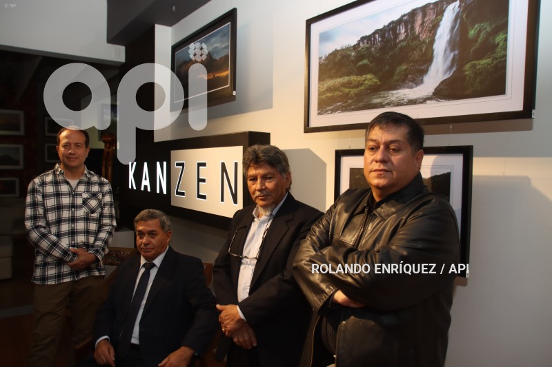 EXPOSICIÓN-FOTOGRAFÍCA-RESPLANDORES
