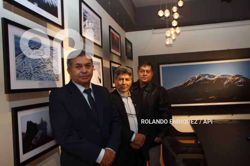 EXPOSICIÓN-FOTOGRAFÍCA-RESPLANDORES