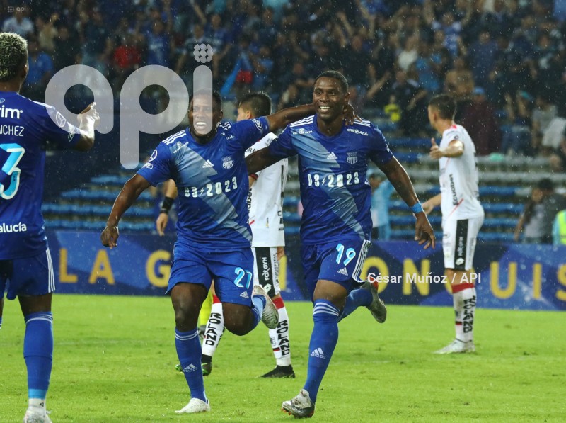 FBL-SUDAMERICANA-EMELEC-CUENCA